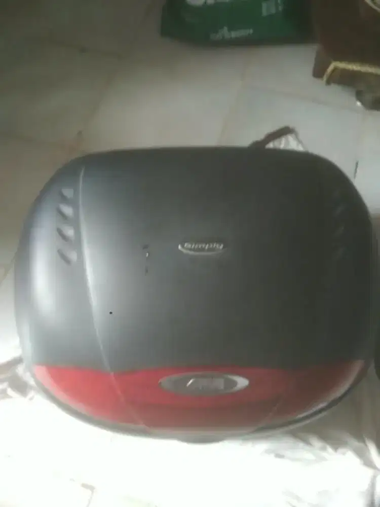 Box givi ukuran 45