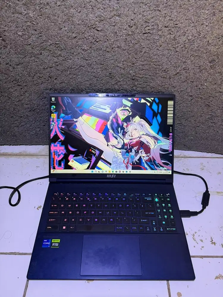 MSI STEALTH 16 Studio RTX 4070 Core i7-13620H 32GB RAM 2TB SSD