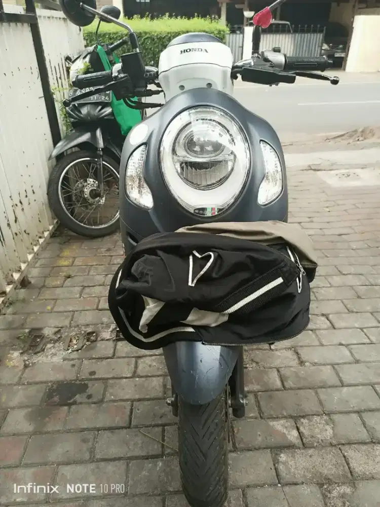 DIJUAL honda scoopy