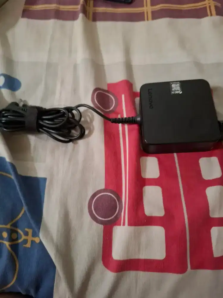 Charger ori Lenovo
