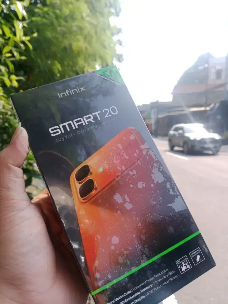 Smart 20  4+4/256 baru fres
