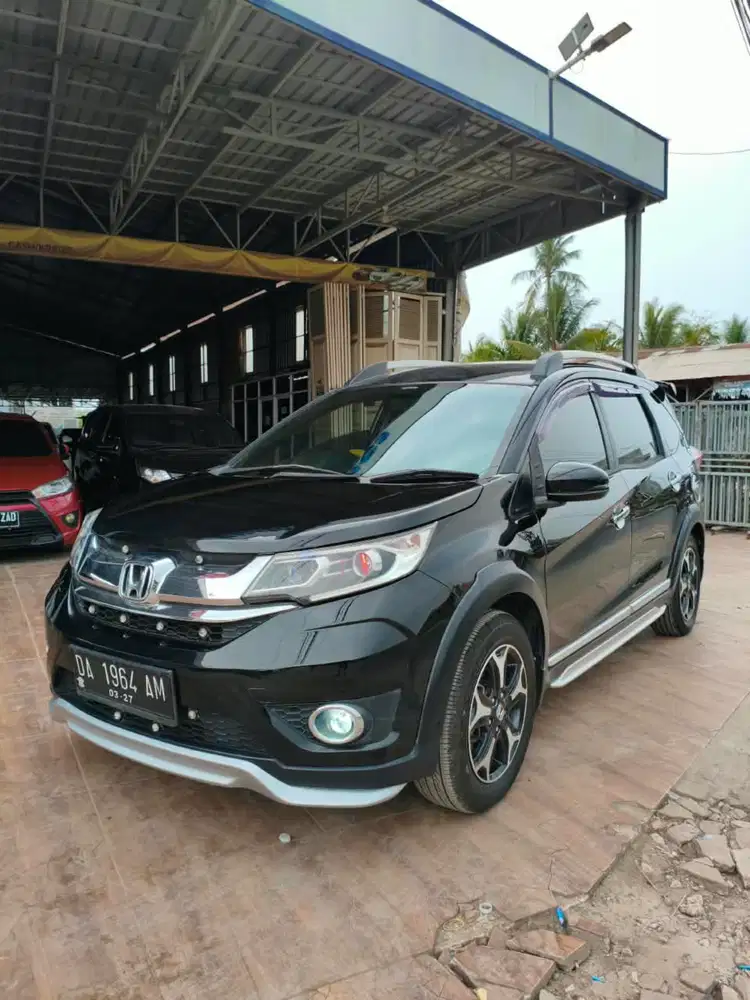 ‎‎HONDA BR-V PRESTIGE 1.5 2016 A/T