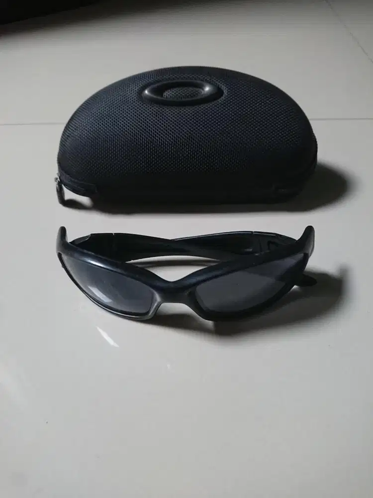 kacamata oakley straight