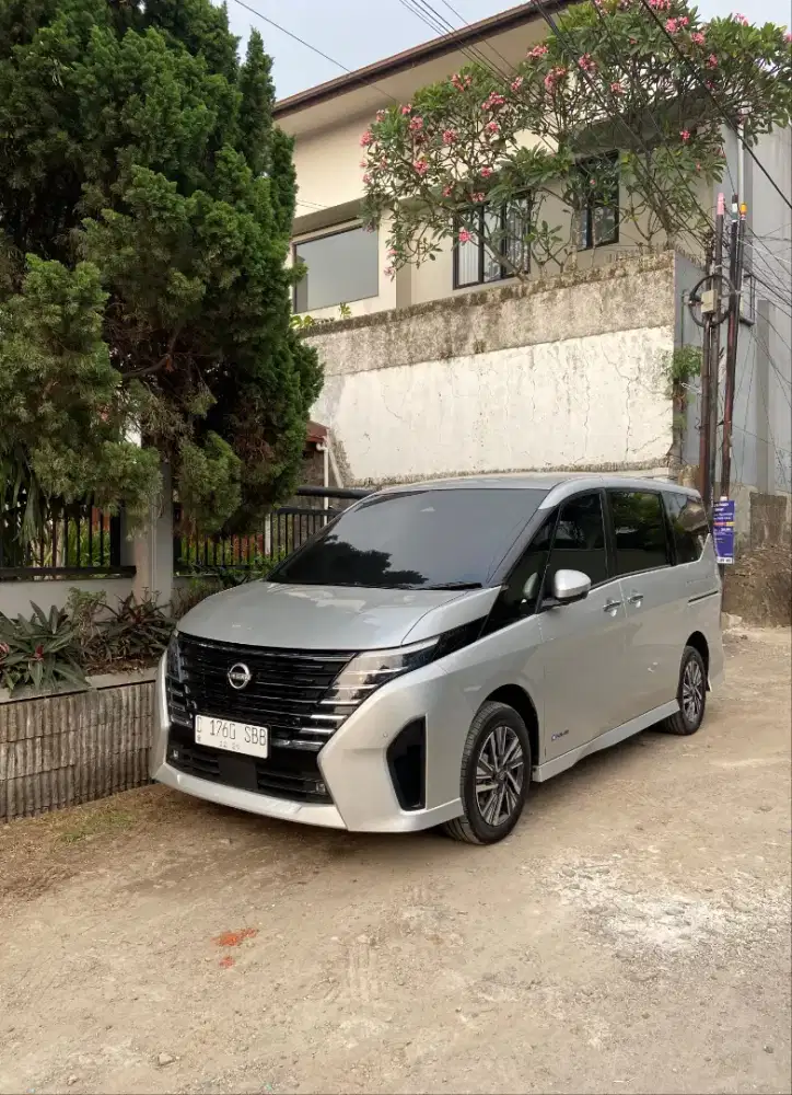 Nissan Serena Highway Star E-Power AT 2024