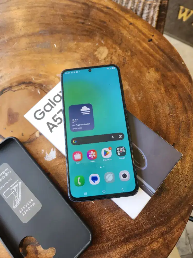 Samsung galaxy A57 5G 8/256 garansi 9 bulan cek