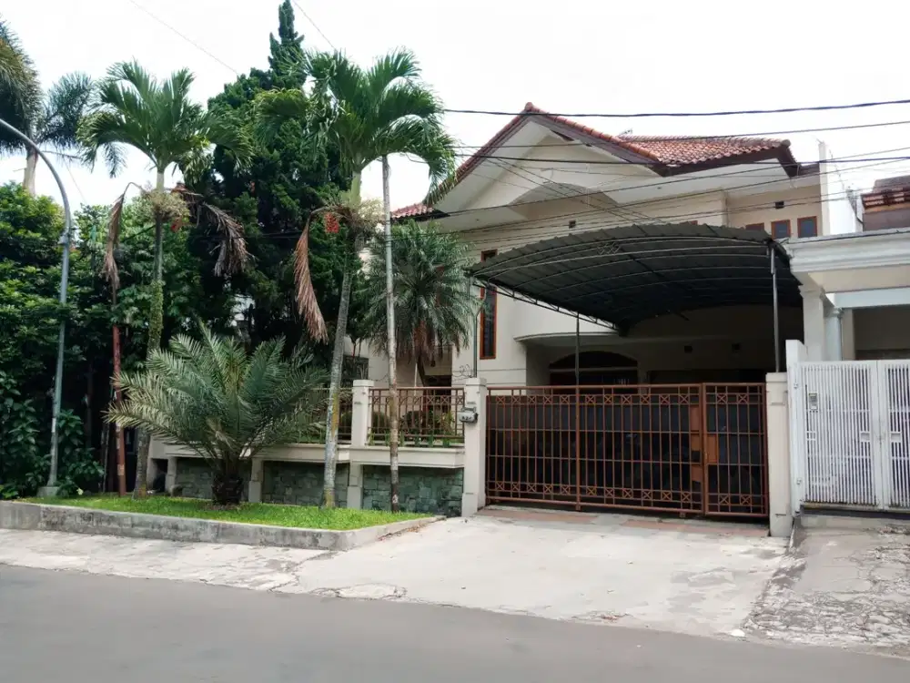 Stop scroll, Bebas repot!kontrakan rumah full furnished tinggal bawa koper saja!