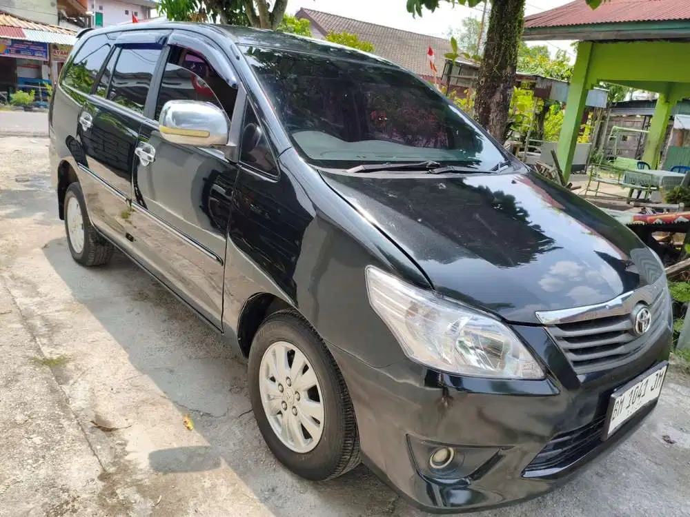 Toyota Kijang Innova 2011 Diesel