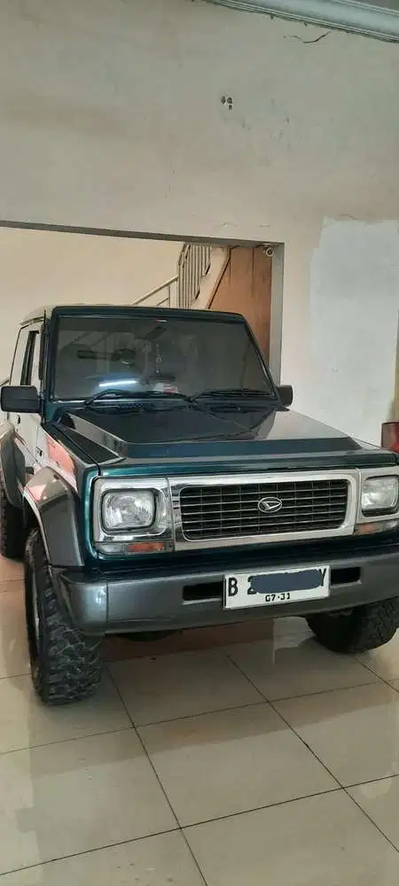 Daihatsu Taft 1999 Bensin
