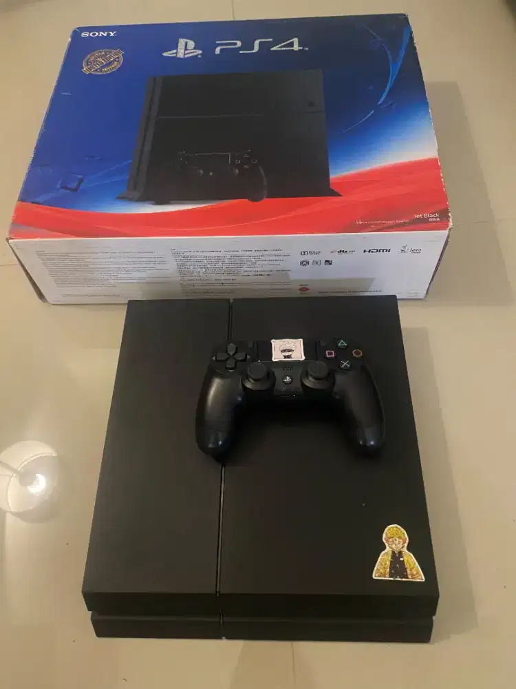 Jual cepat PS 4 500gb