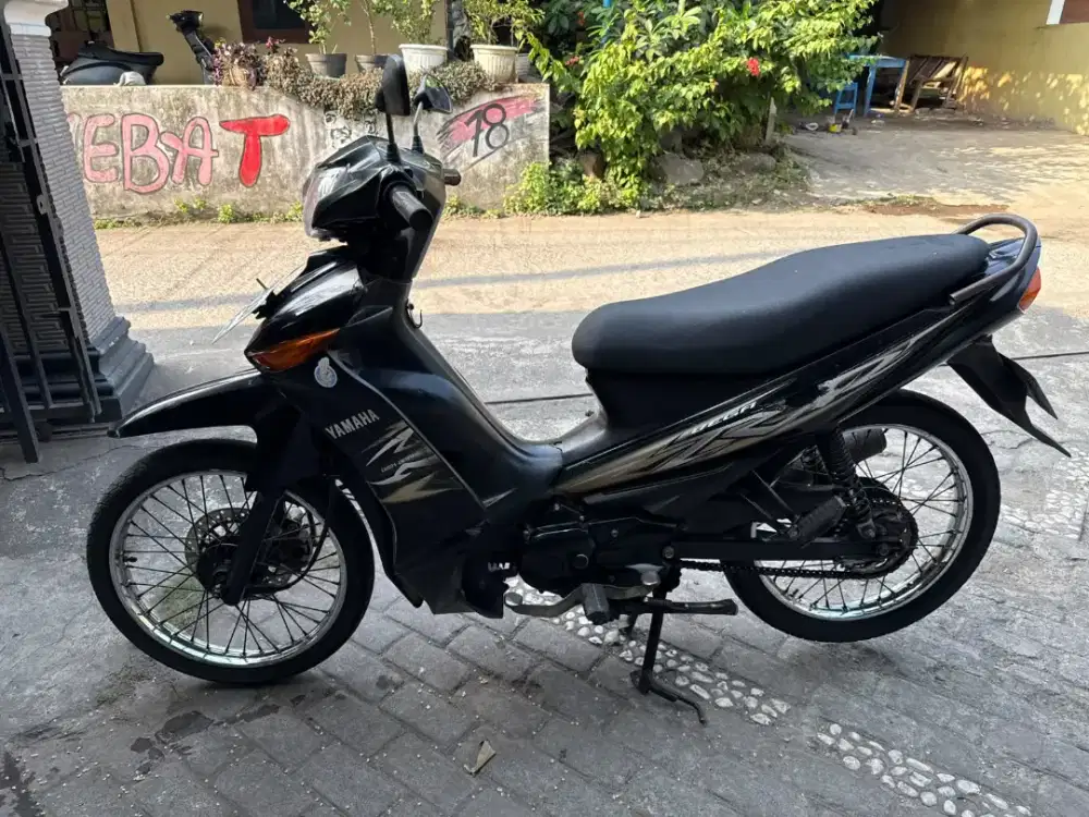 Yamaha Vega ZR THN 2010 plat AB sleman