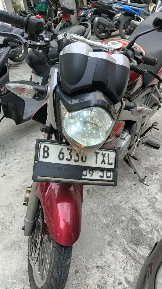 Di jual Vixion 2009