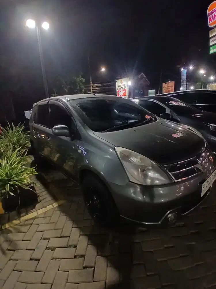 Nissan Livina 2008 Bensin