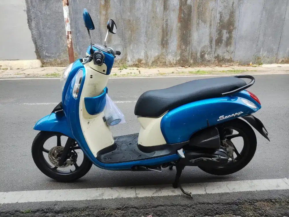Honda Scoopy 2014