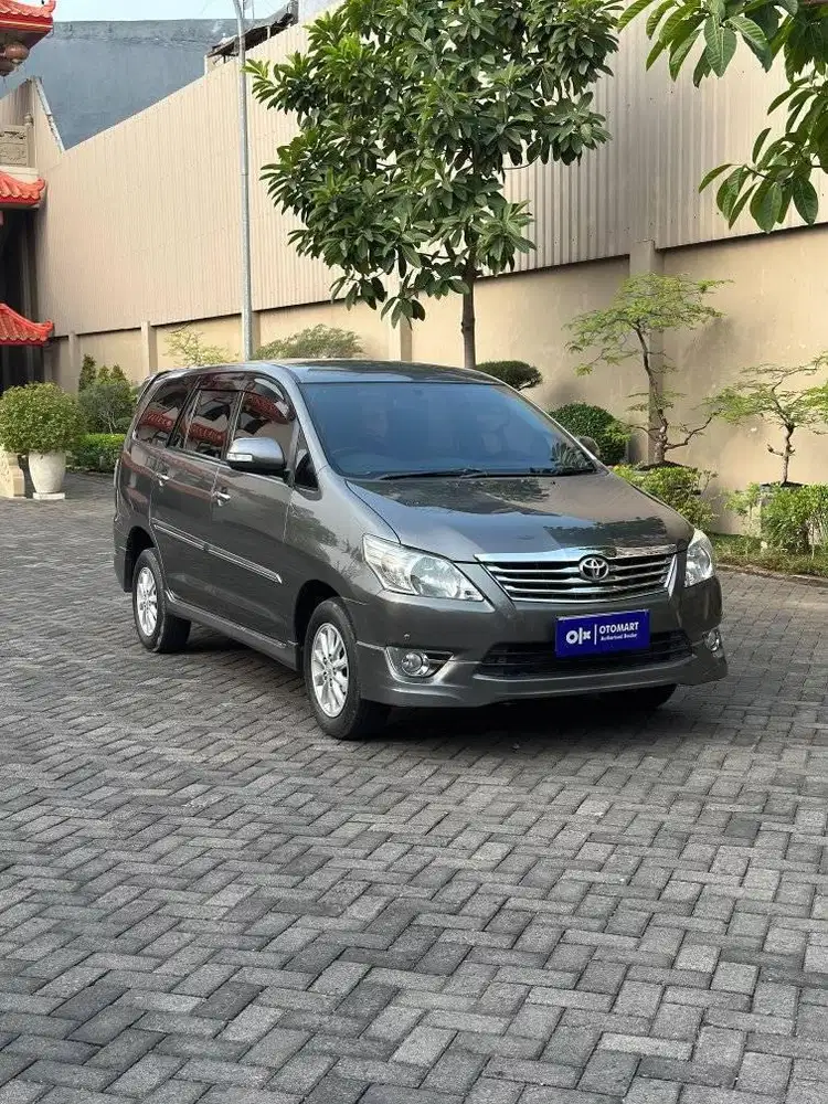 TOYOTA 2012 KJG INNOVA 2.0 V LUXURY A/T GREY MEWAH OTOMART 286 KENJERA