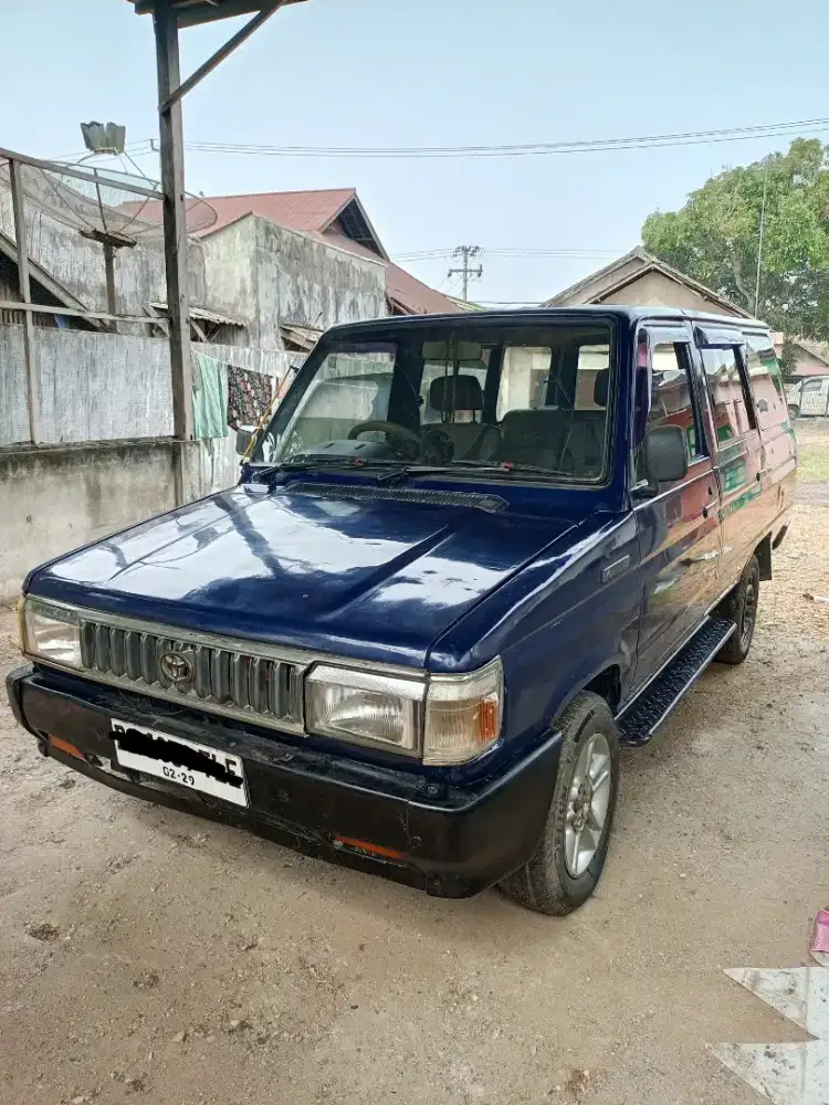 Kijang Super Citizen (1996)