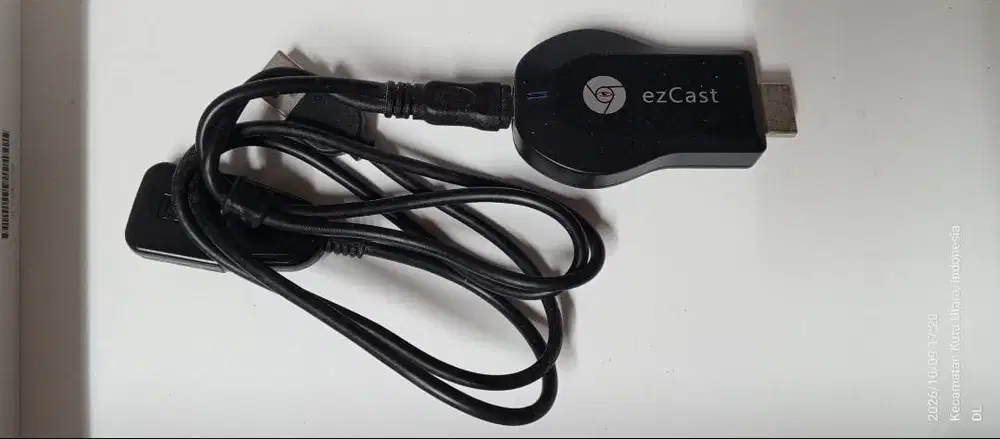 ezCast HDMI Dongle WiFi Display Receiver - Alat Mirroring HP ke TV