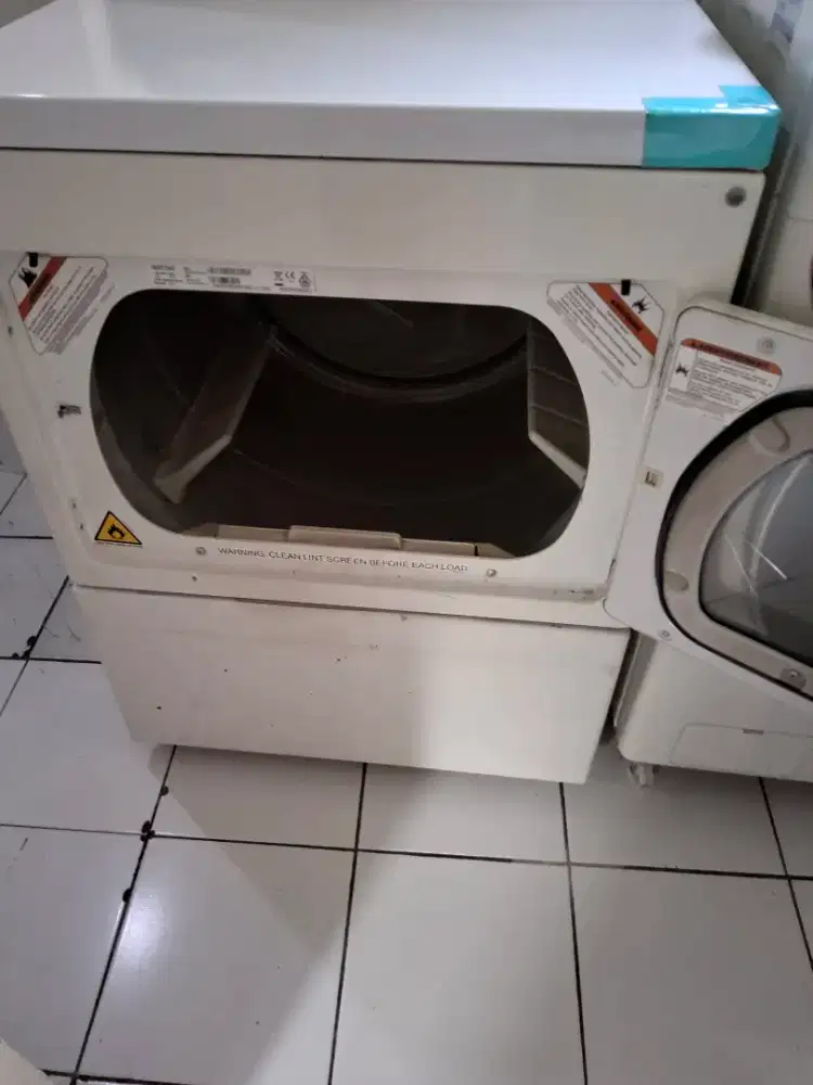 Mesin Pengering Merk MayTag