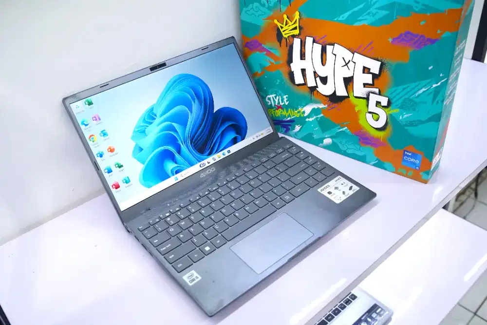 AXIOO HYPE 5.CORE i5-1035G4 GEN10.RAM 8GB.SSD 512GB.14inch FHD IPS