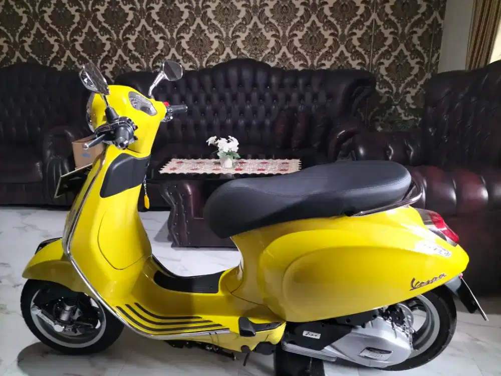Vespa Primavera 150 CC 2026 PMK seperti baru  km 1000 lkp