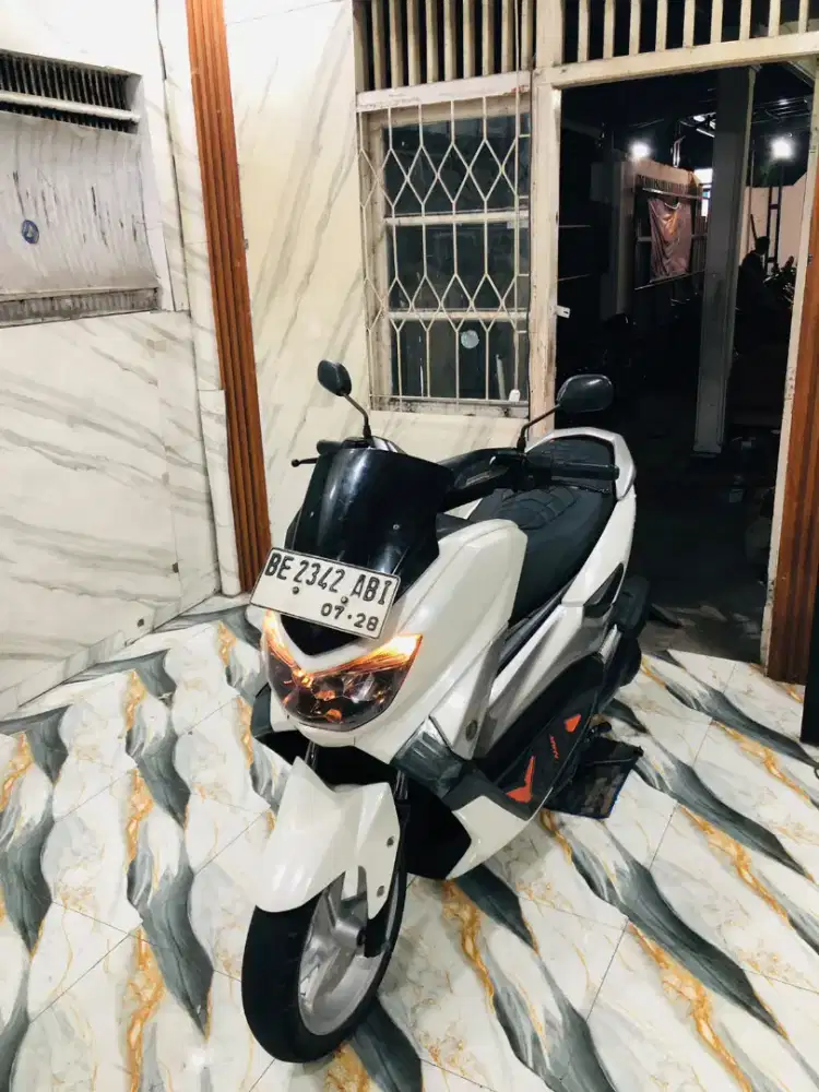 YAMAHA NMAX ISTIMEWA 2019 Pajak Hidup
