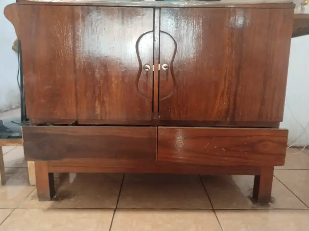 Lemari tv dr kayu jati asli