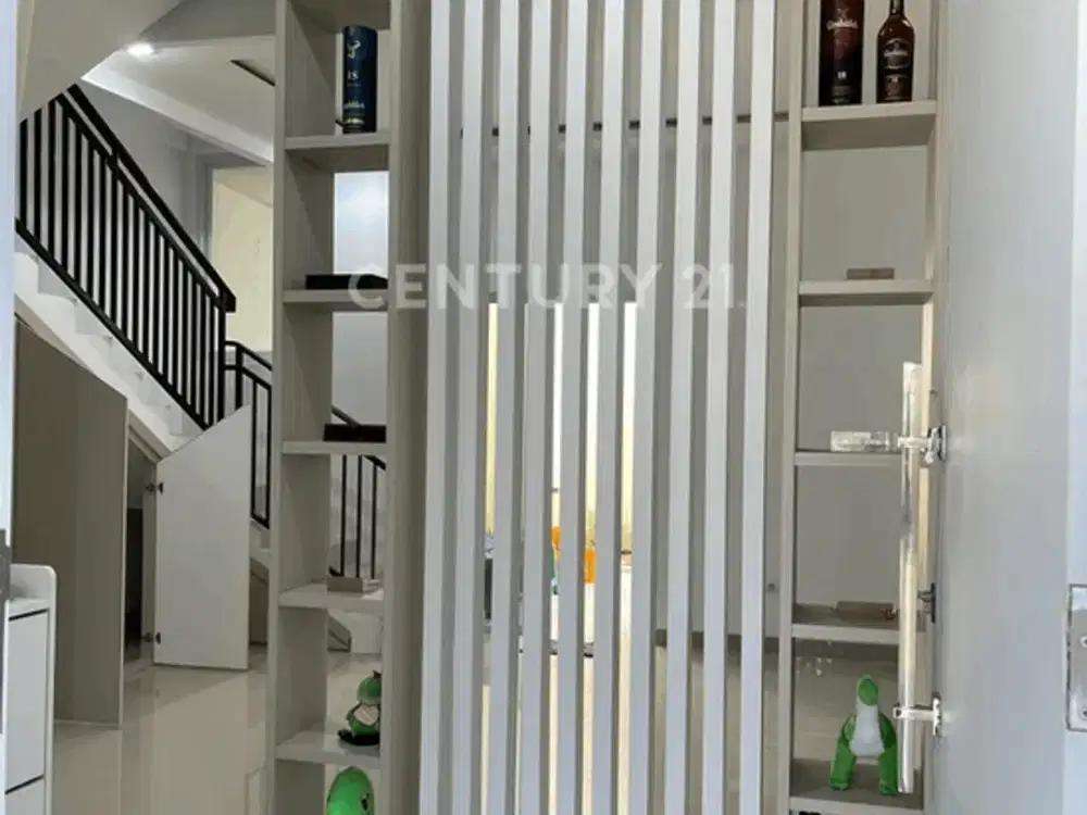 Rumah Bagus Dan Rapih Di Cluster Yarra Di JGC Jakarta Timur