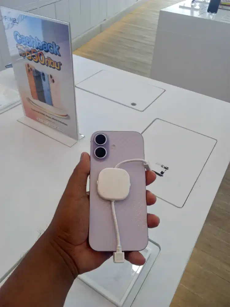 IPHONE 17 MEMORI 256,512,1TB | RAM 8