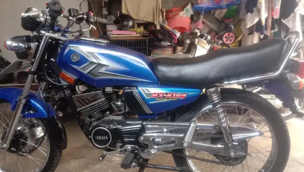 Dijual motor RX King tahun 2003, kondisi mulus, standar , pajak hidup