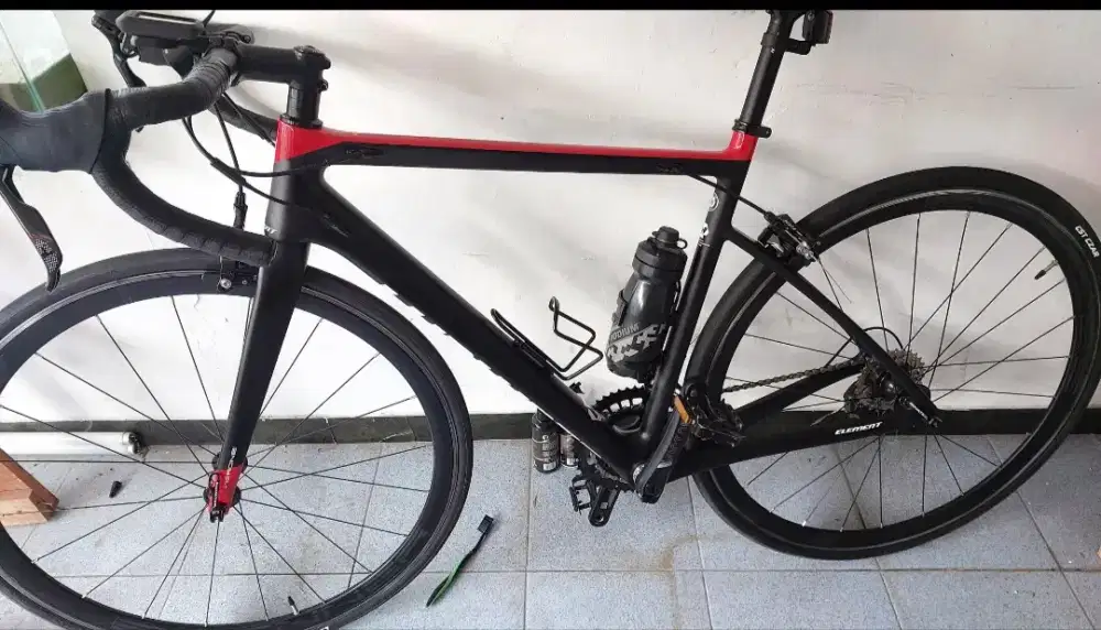 Sepeda Roadbike Element Nerone