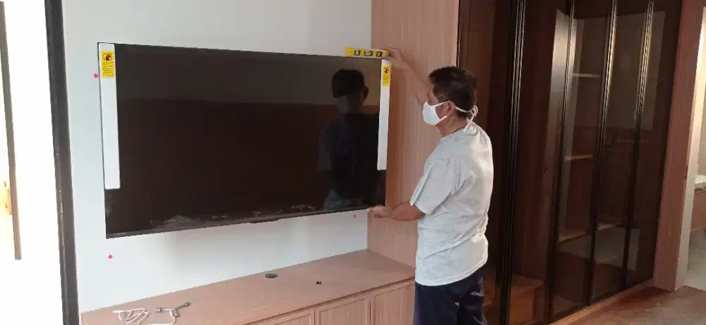 Jasa Pasang Breket tv Led Lcd 19 s/d  40 Bisa nunduk atas bawah