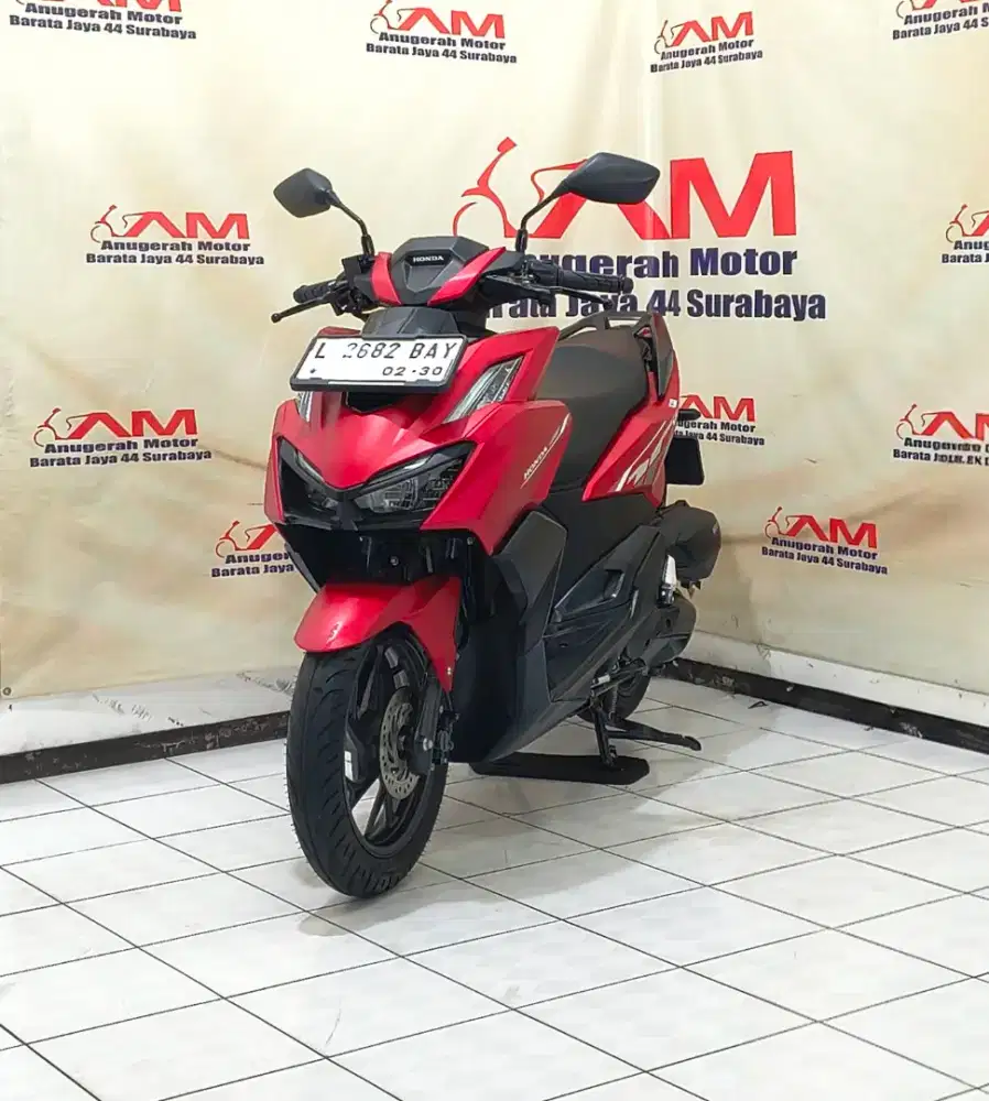 Istimewa Km rendah Honda vario 160 Cbs tahun 2024 Merah doff