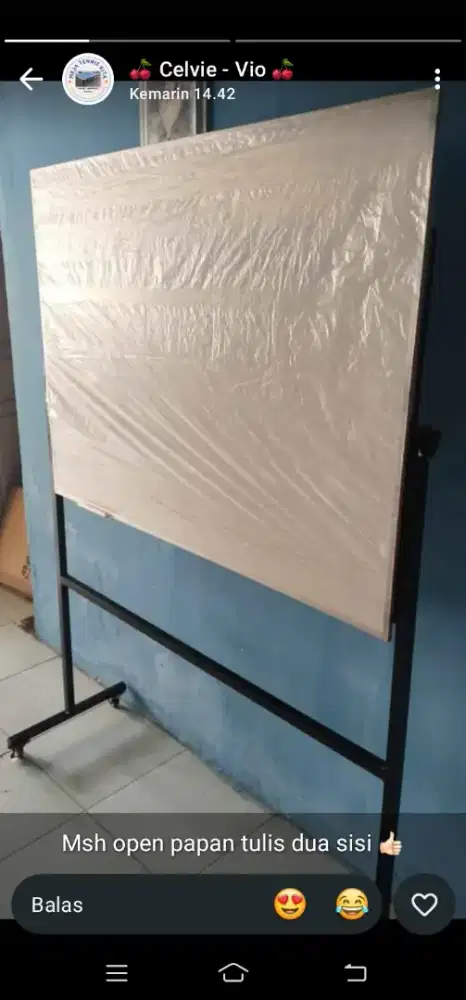 Papan tulis standing baru