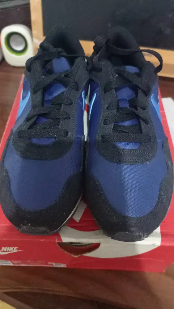 Sepatu Nike MD Valiant
