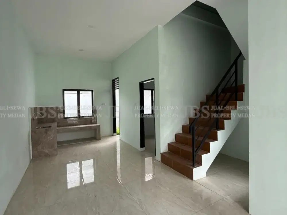 Dijual Rumah Siap Huni 2,5 Tingkat di Komplek Green Park Type Orchid Jalan STM Ujung - Titikuning