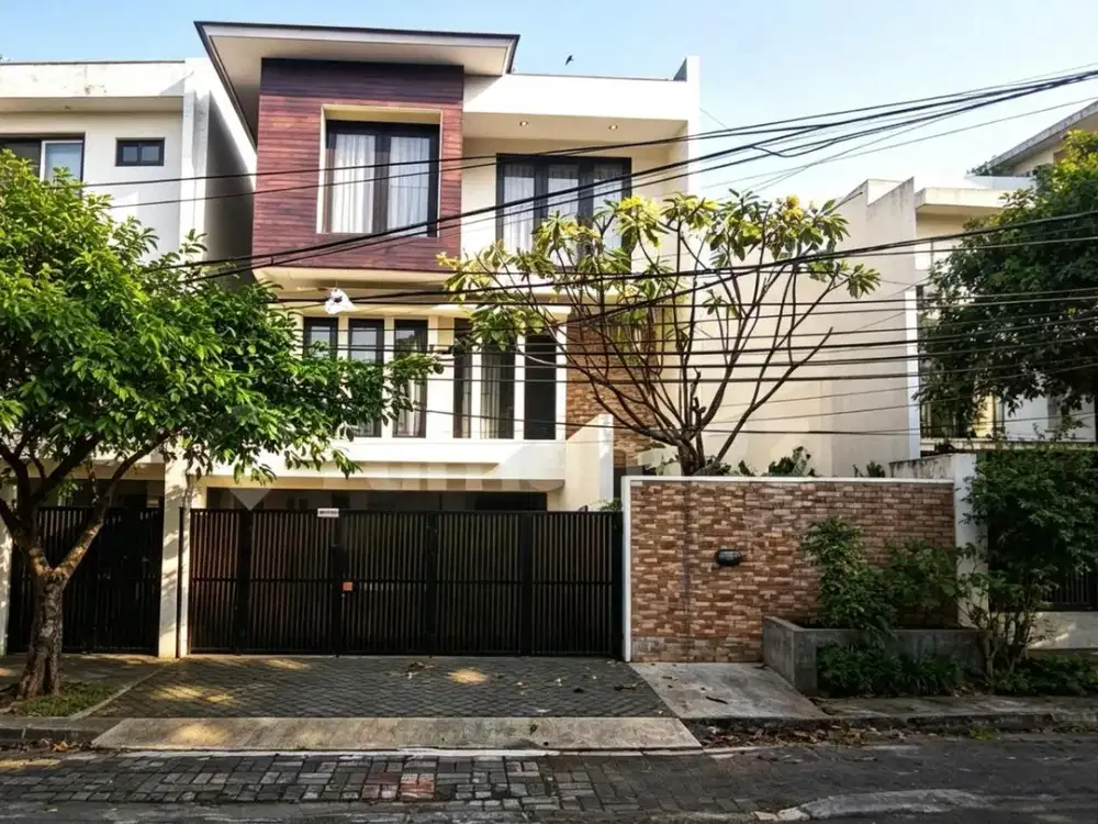 Rumah Tebet Utara Jakarta Bangunan Baru Modern Ada Rooftop