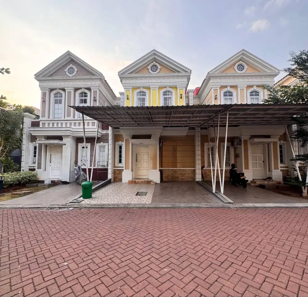 Rumah Mewah full fasilitas di manyaran semarang