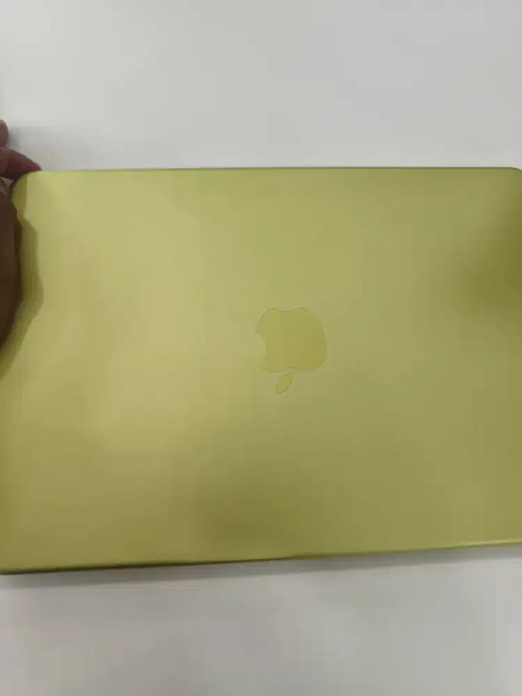 Macbook Neo garansi resmi IBOX
