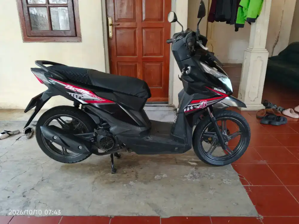 Beat 2018 hitam manis gress