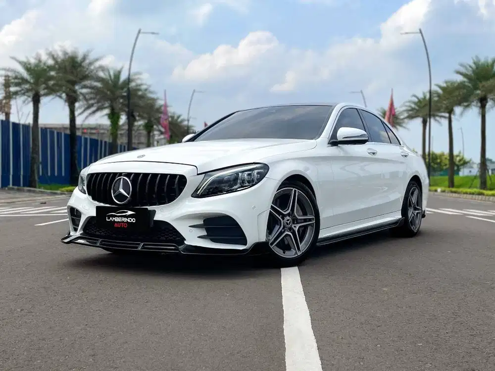 MERCEDES BENZ C300 AMG LINE 2.0 TURBO 2019 FACELIFT W205 PUTIH LOW ODO