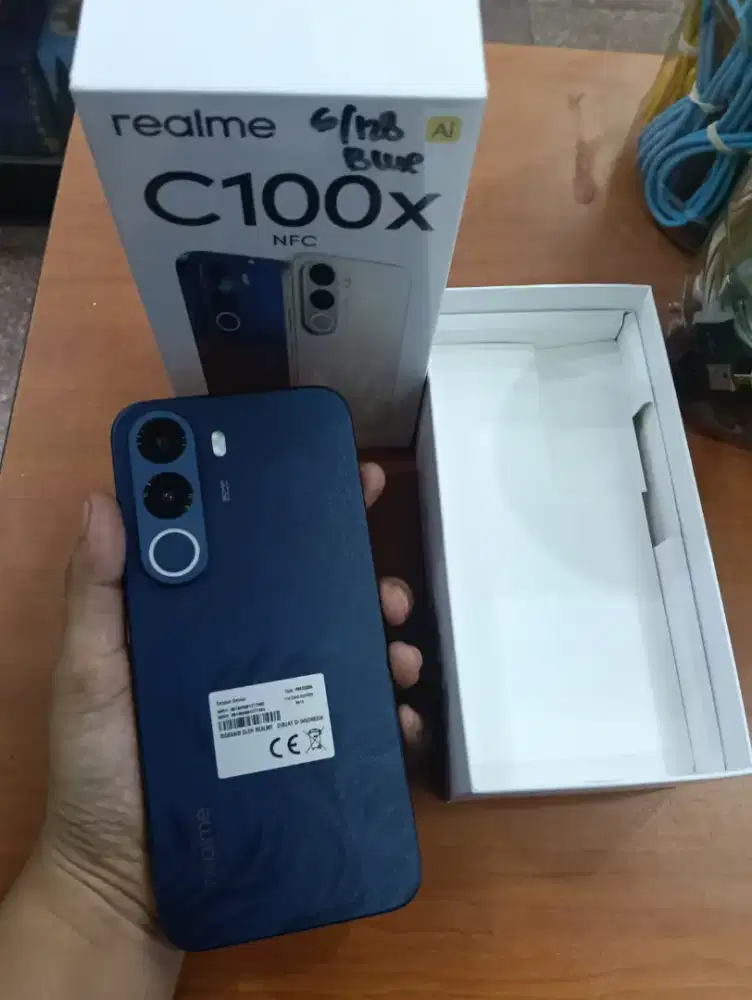 new realme c100x