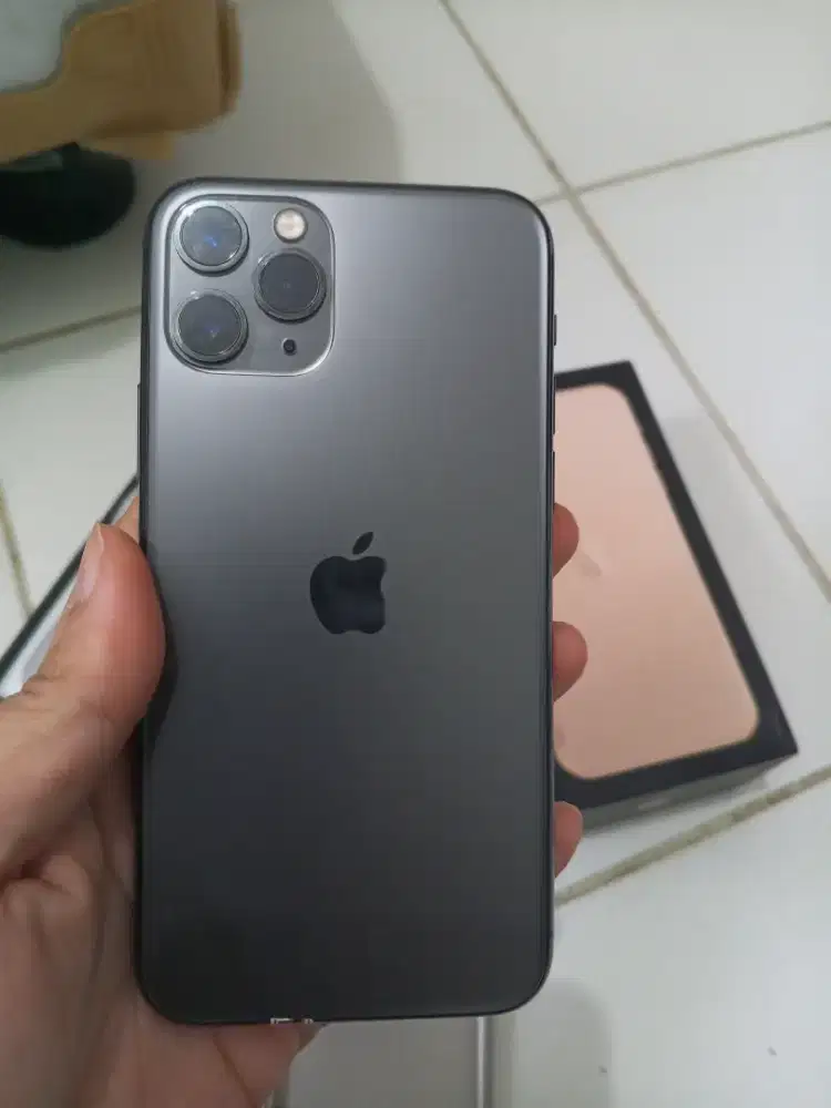 iPhone 11pro 64GB inter