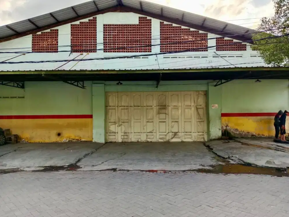 Disewakan Gudang Komersial di Surabaya Selatan