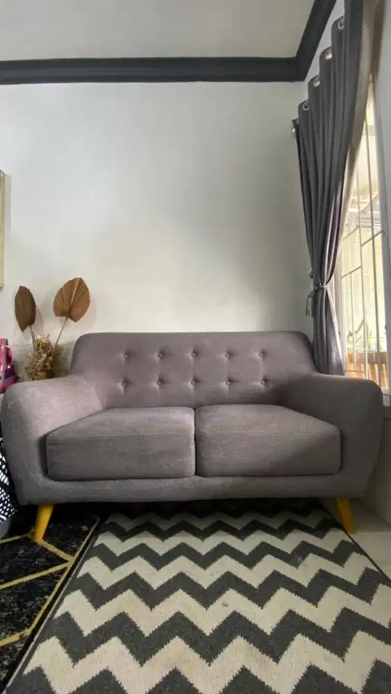 sofa aesthetic minimalis
