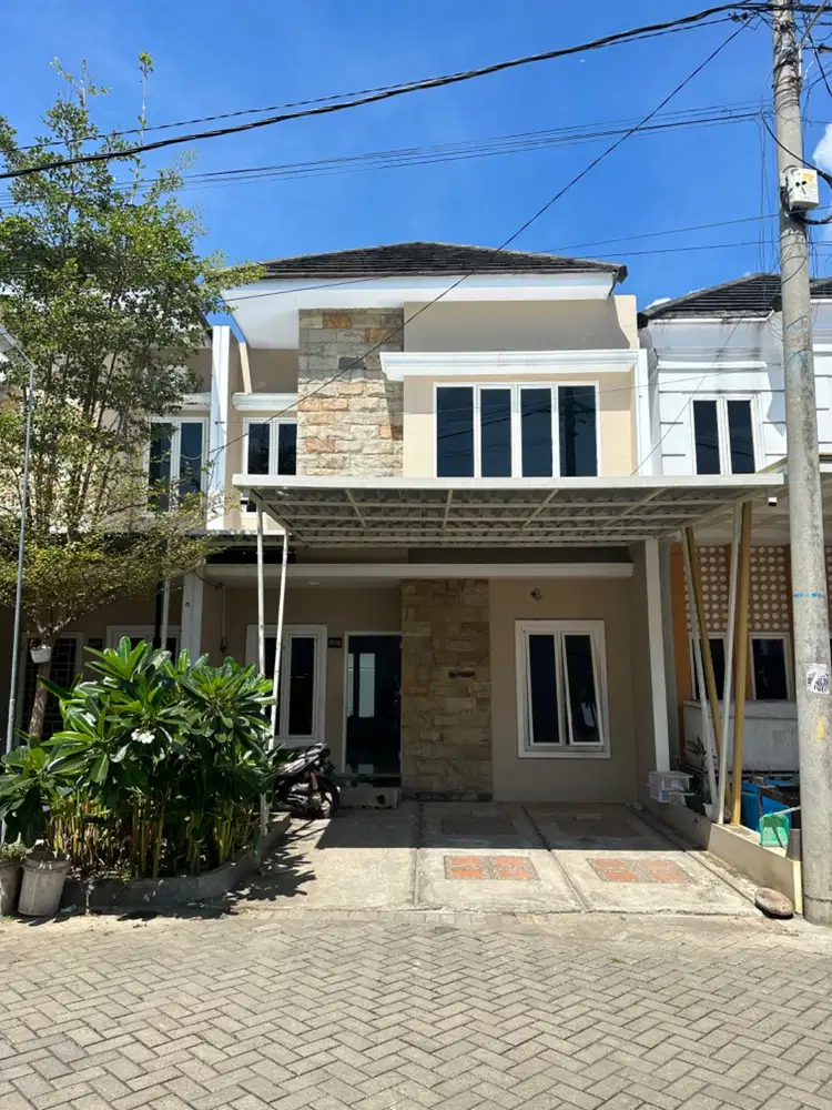 di kontrakan rumah tinggal 2 lantai 3 kamar