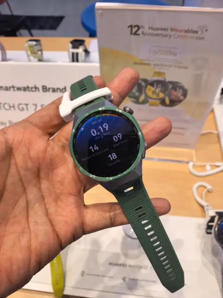 HUAWEI WATCH GT7 PRO FREE STRAP DAN BUDS SE2
