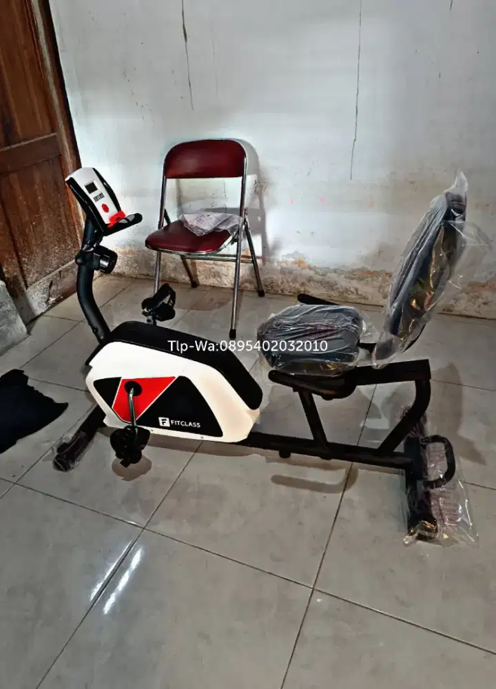 Sepeda statis recumbent bike