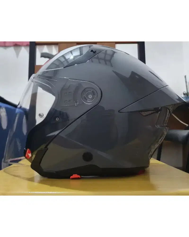 Helm kyt ttr jet size M fulset mulus nominus
