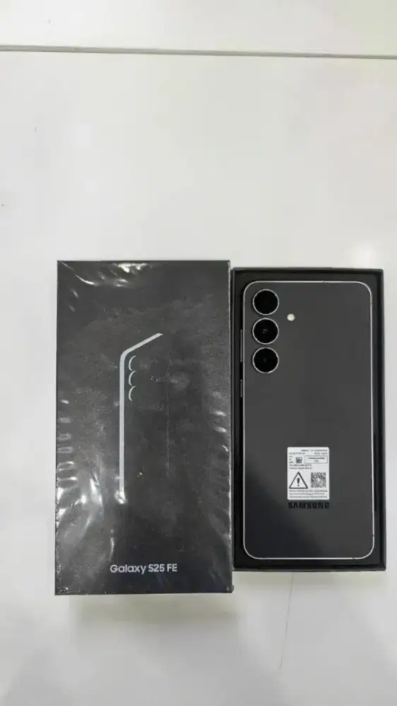 SAMSUNG GALAXY S25 FE