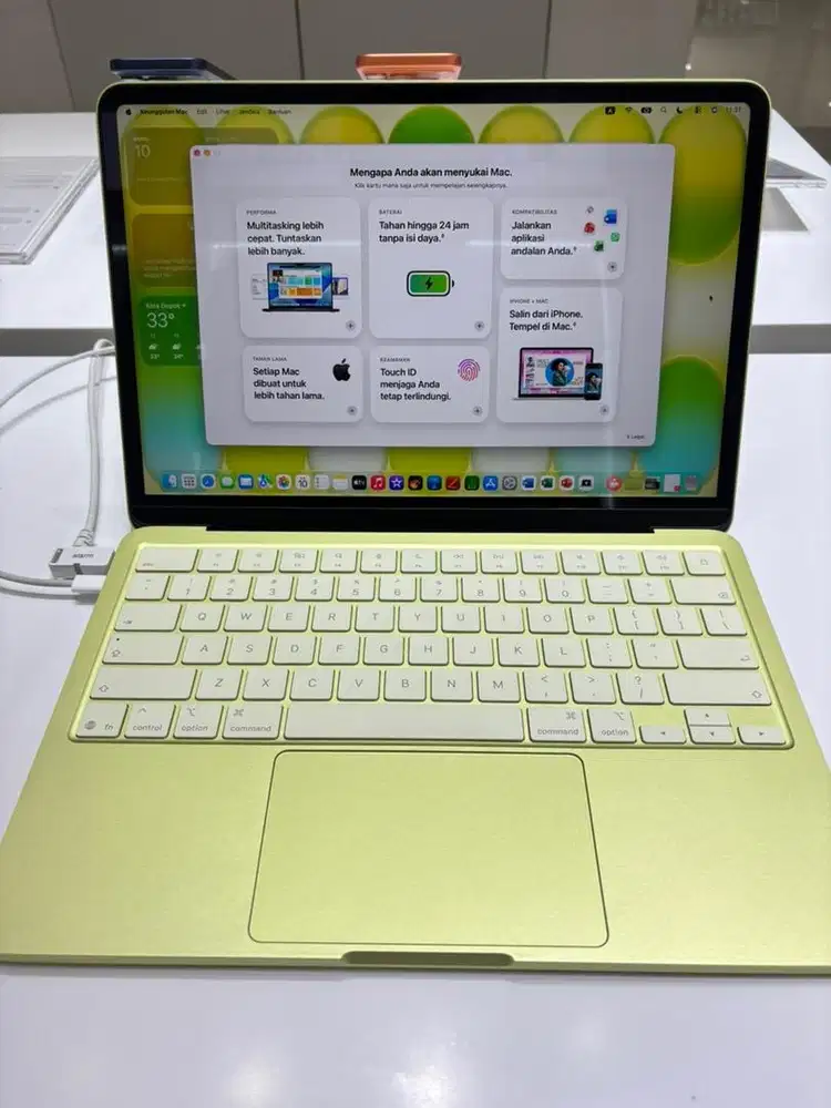 Macbook Neo 256