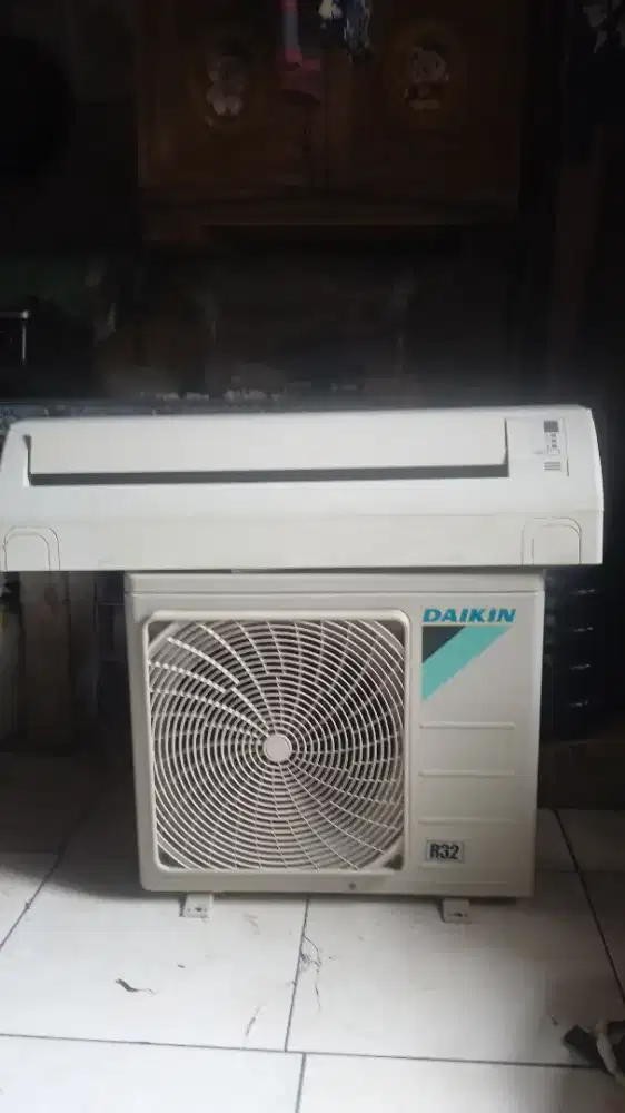 Di jualAc daikin 1 pk